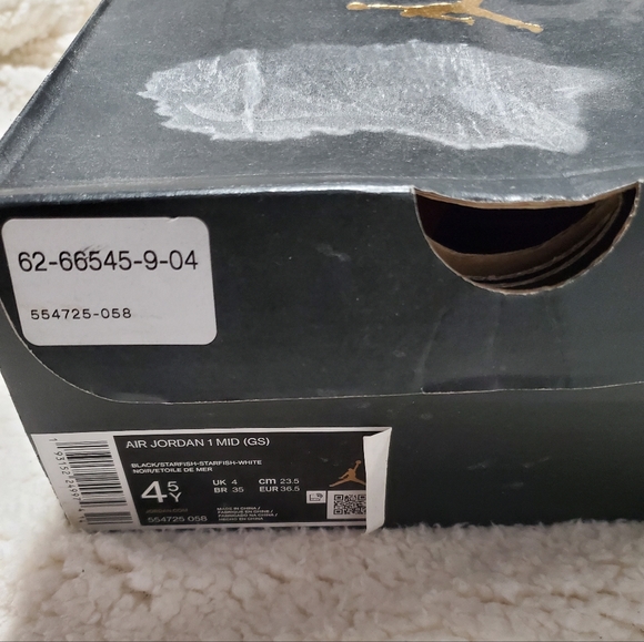 Air Jordans 4.5 - Picture 7 of 7